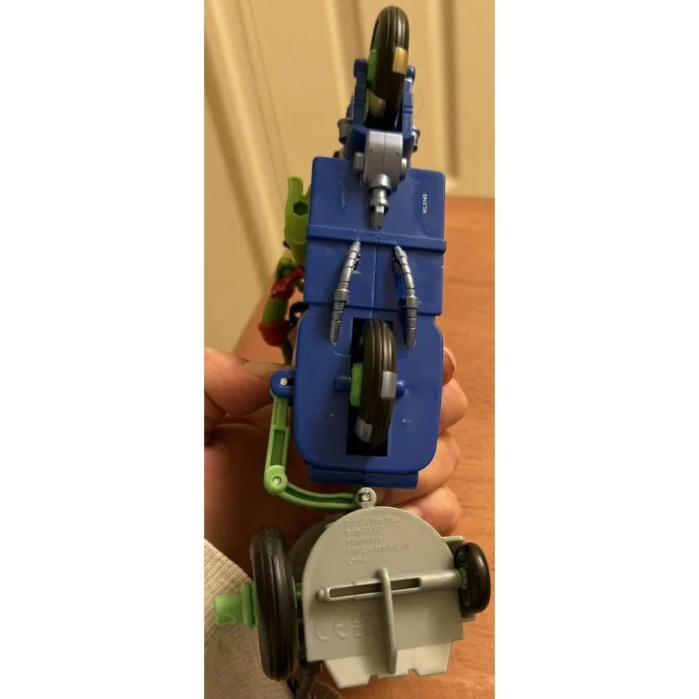 Teenage Mutant Ninja Turtles Mutant Mayhem‎ Raphael Battle Cycle